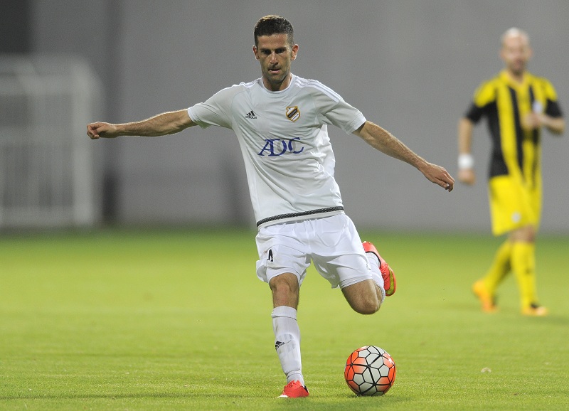 Земун повео, Чукарички убедљиво славио